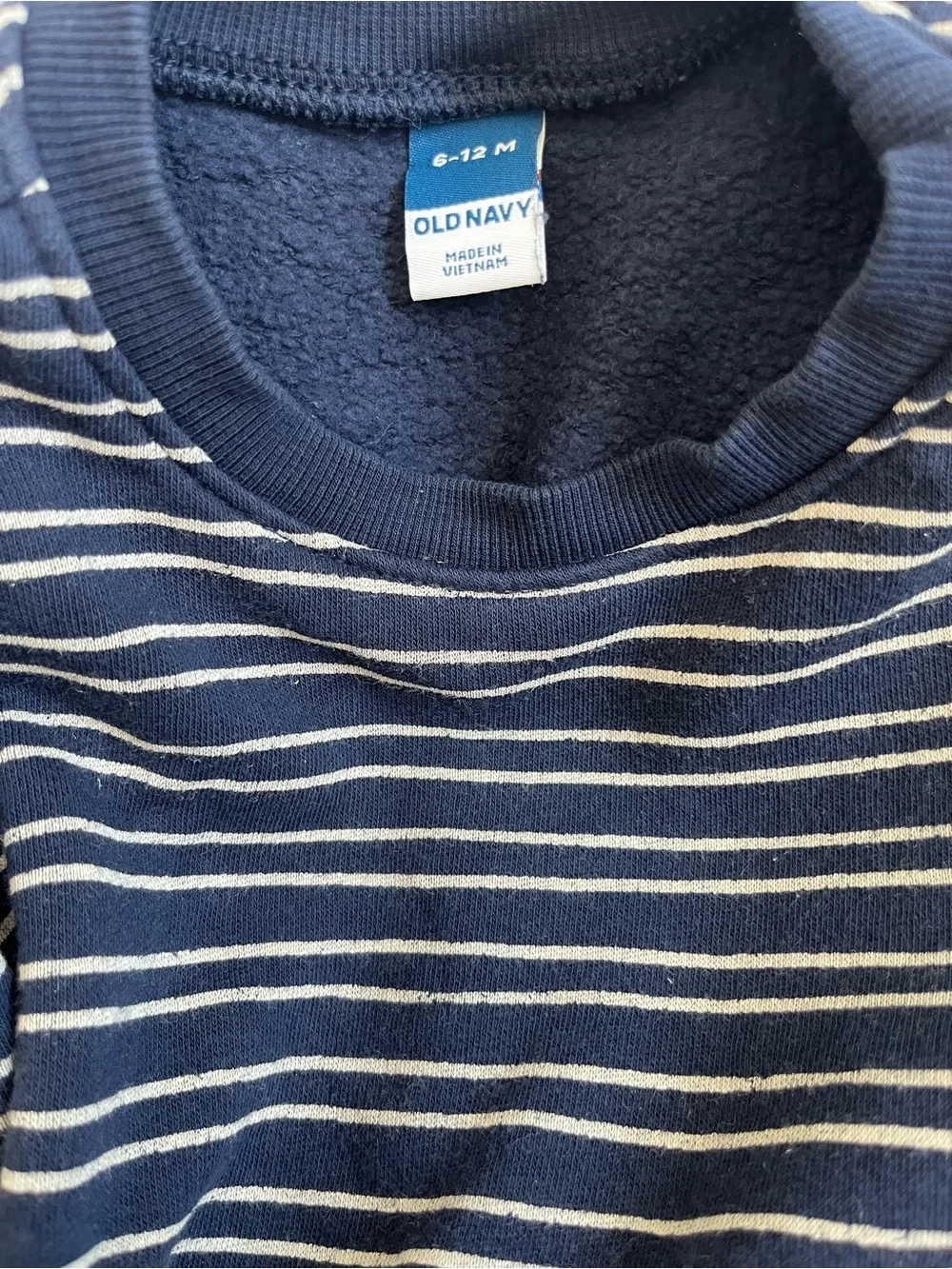 Old Navy set of 4 - 2 sweatshirt 2 sweatpants - Bear Joggers, blue puppy set